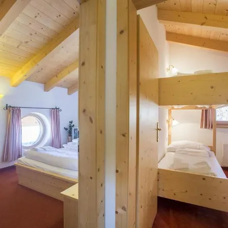 Schoeneben Hohe Tauern Blick * Wald im Pinzgau