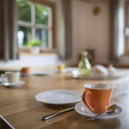Schoeneben Hohe Tauern Blick Semesterbostad
