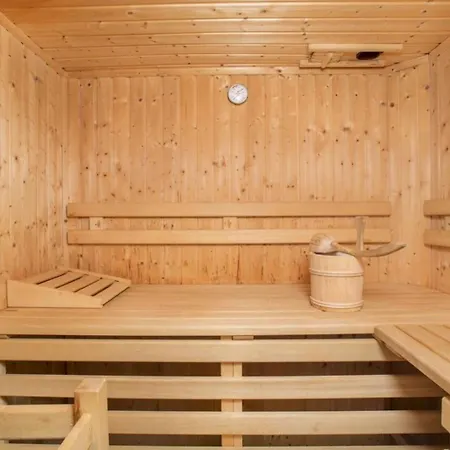 Schoeneben Hohe Tauern Blick * Wald im Pinzgau