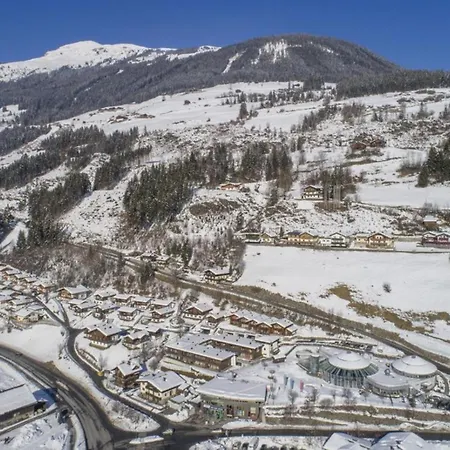 Schoeneben Hohe Tauern Blick בית נופש