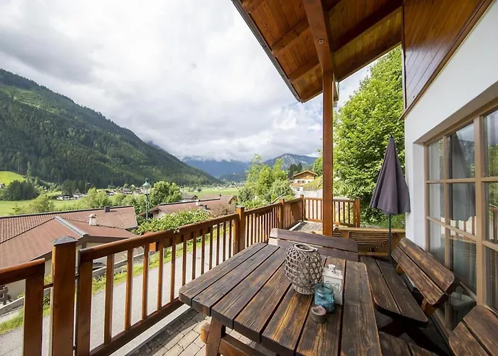 Schoeneben Hohe Tauern Blick Hébergement de vacances *